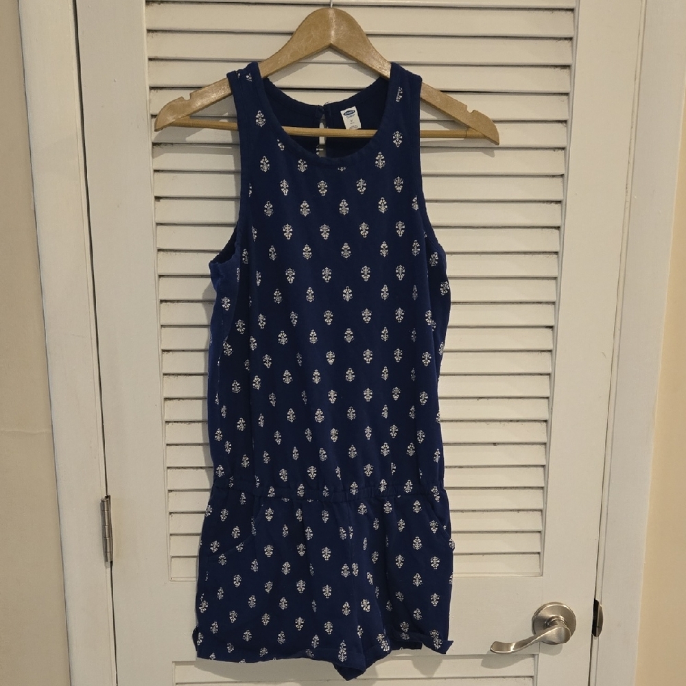 NWOT Old Navy ROMPER w pockets